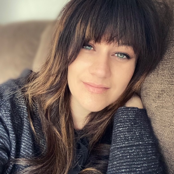 Hi - Picture 1 of 16